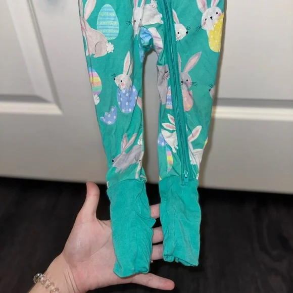 🐇 Little Sleepies Bunny Easter Bamboo Zippy Pajamas 12-18 months 🐰 - Picture 3 of 6